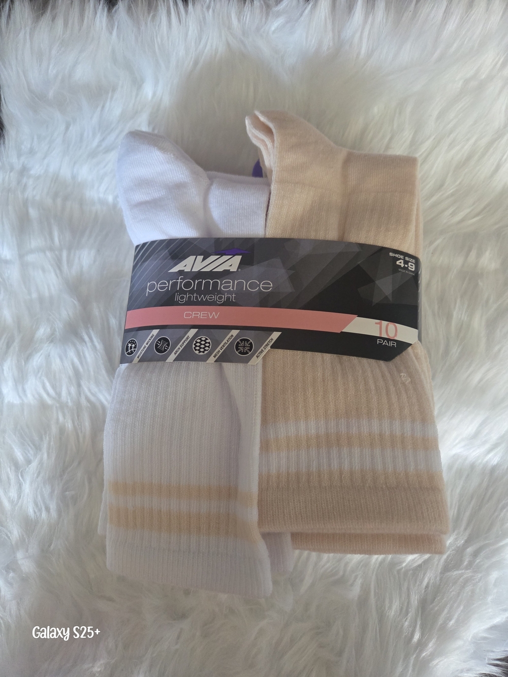 Avia Crew Athletic Socks in White and Light Peach - 10 Pack